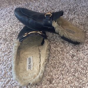 Steve Madden sliders